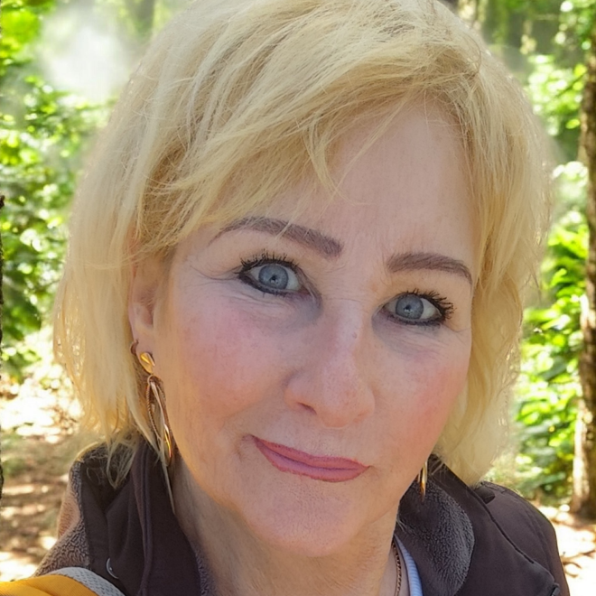 Cornelia Dölling