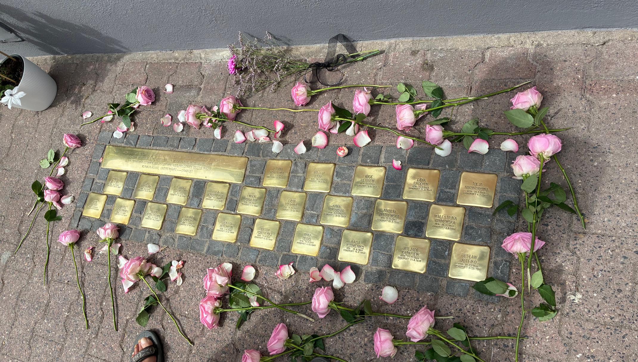Stolperschwelle Blumen