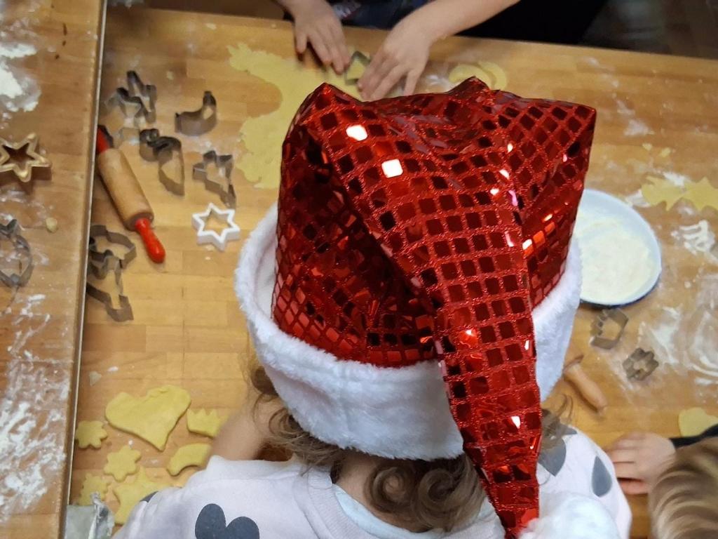 f9a10530-97e3-4a42-b122-68be42432c85